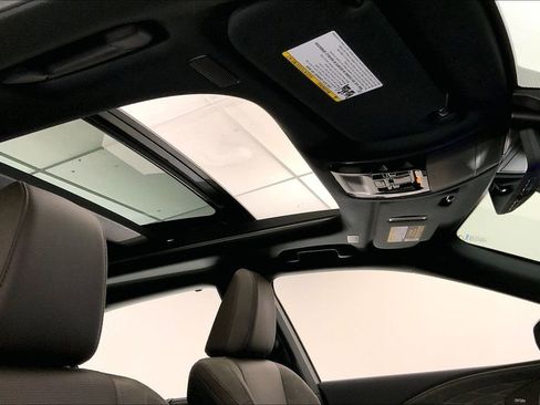 Used 2025 Lexus RX 350 AWD w/ Convenience Package image 26