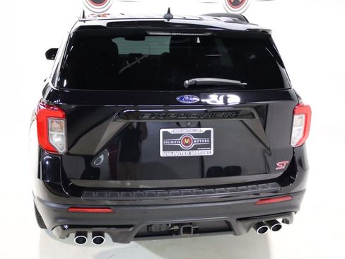 Used 2021 Ford Explorer ST w/ ST Street Pack AWD/4WD image 29