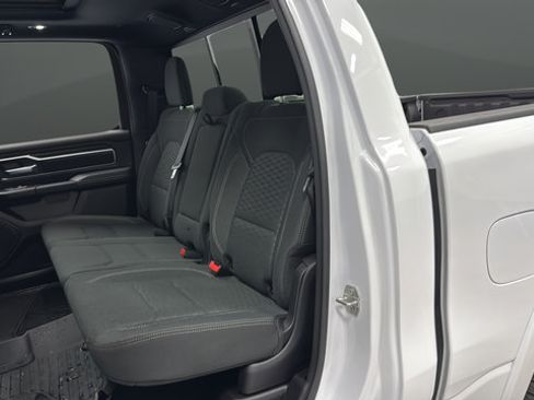 Used 2025 RAM 1500 Big Horn AWD/4WD image 23
