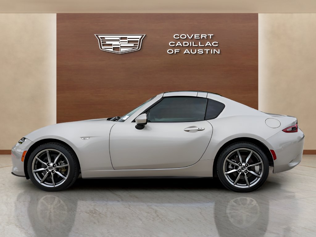 Used 2022 MAZDA MX-5 Miata RF Grand Touring RWD image 2