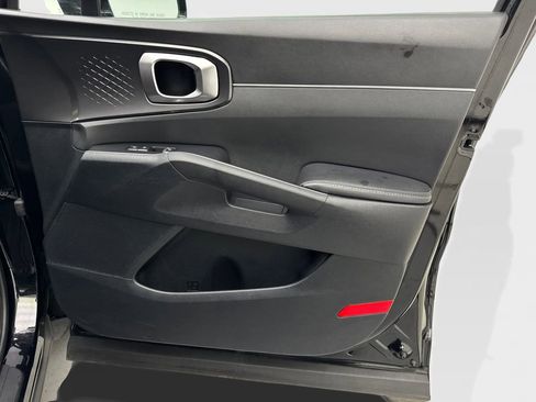 Used 2025 Kia Sorento S w/ Panoramic Sunroof Package FWD image 51