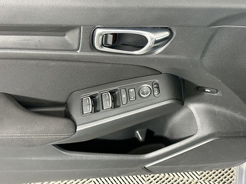 Used 2025 Honda Civic Sport image 15