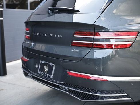 New 2026 Genesis GV80 2.5T Advanced image 9