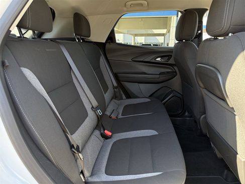 Used 2025 Chevrolet TrailBlazer LT image 22