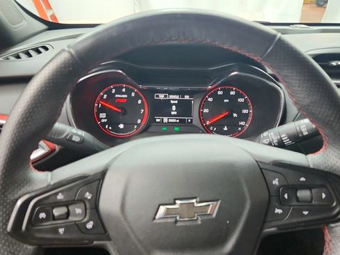 Used 2023 Chevrolet TrailBlazer RS AWD/4WD image 19