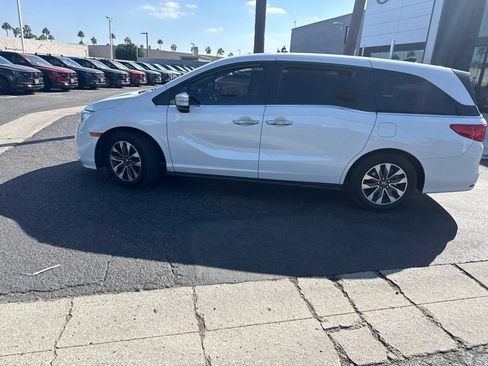 Used 2022 Honda Odyssey EX-L image 10