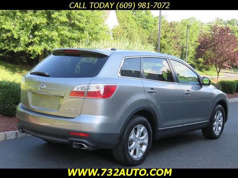 Used 2012 MAZDA CX-9 Touring w/ Moonroof & Bose Audio Pkg image 12