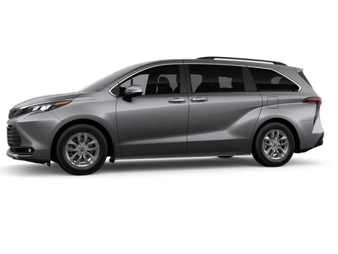 New 2026 Toyota Sienna XLE FWD image 3