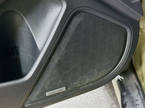 Used 2022 Subaru Outback Limited image 12