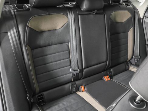 Certified 2024 Volkswagen Taos SEL image 43