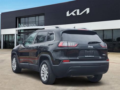 Used 2019 Jeep Cherokee Latitude w/ Popular Appearance Group image 5