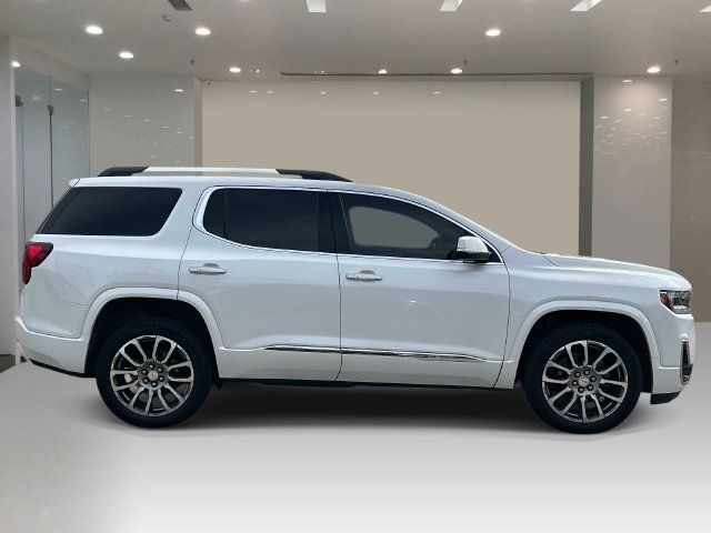 Used 2023 GMC Acadia Denali w/ Denali Technology Package AWD/4WD image 3