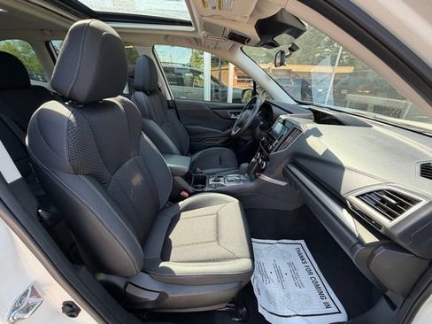 Used 2023 Subaru Forester Premium AWD/4WD image 11