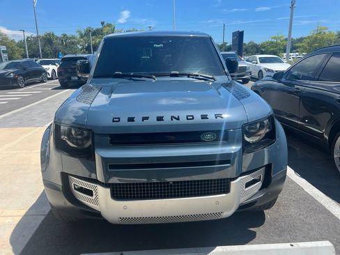 Used 2024 Land Rover Defender 110 S AWD/4WD image 10