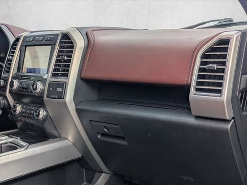 Used 2019 Ford F150 Platinum w/ Equipment Group 701A Luxury AWD/4WD image 18
