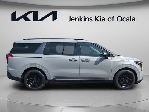 New 2026 Kia Carnival SX FWD image 2