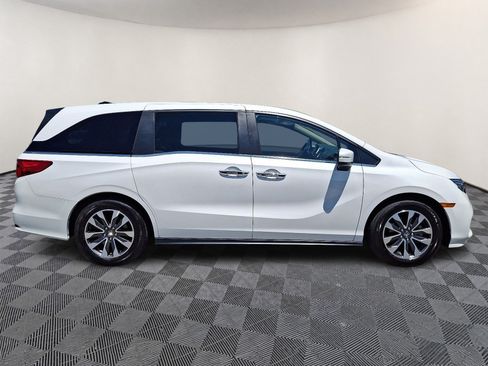 Used 2023 Honda Odyssey EX-L image 7