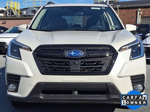 Certified 2023 Subaru Forester Premium image 2