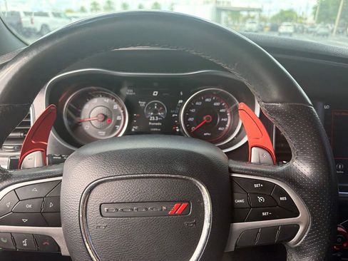 Used 2018 Dodge Charger R/T RWD image 12