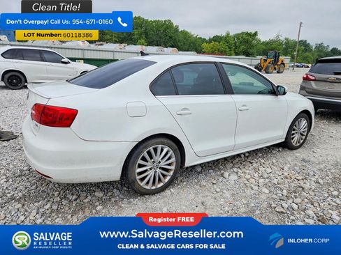 Used 2014 Volkswagen Jetta SEL FWD image 4