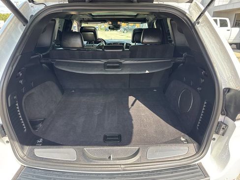 Used 2020 Jeep Grand Cherokee High Altitude image 27