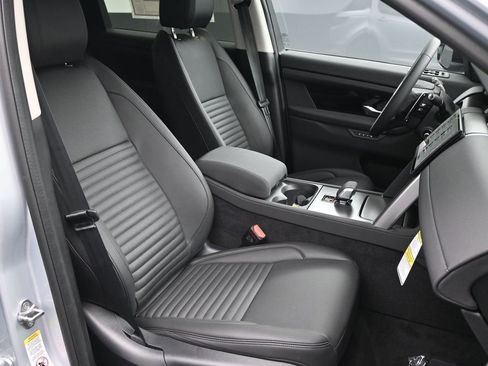 New 2025 Land Rover Discovery Sport S AWD/4WD image 10