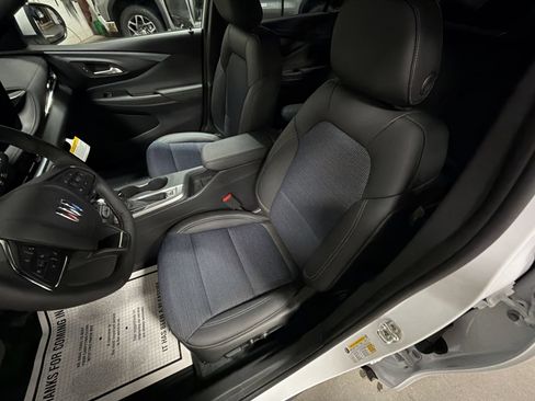 New 2026 Buick Envista Sport Touring w/ Convenience I Package FWD image 19