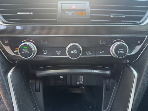 Used 2020 Honda Accord Sport image 26