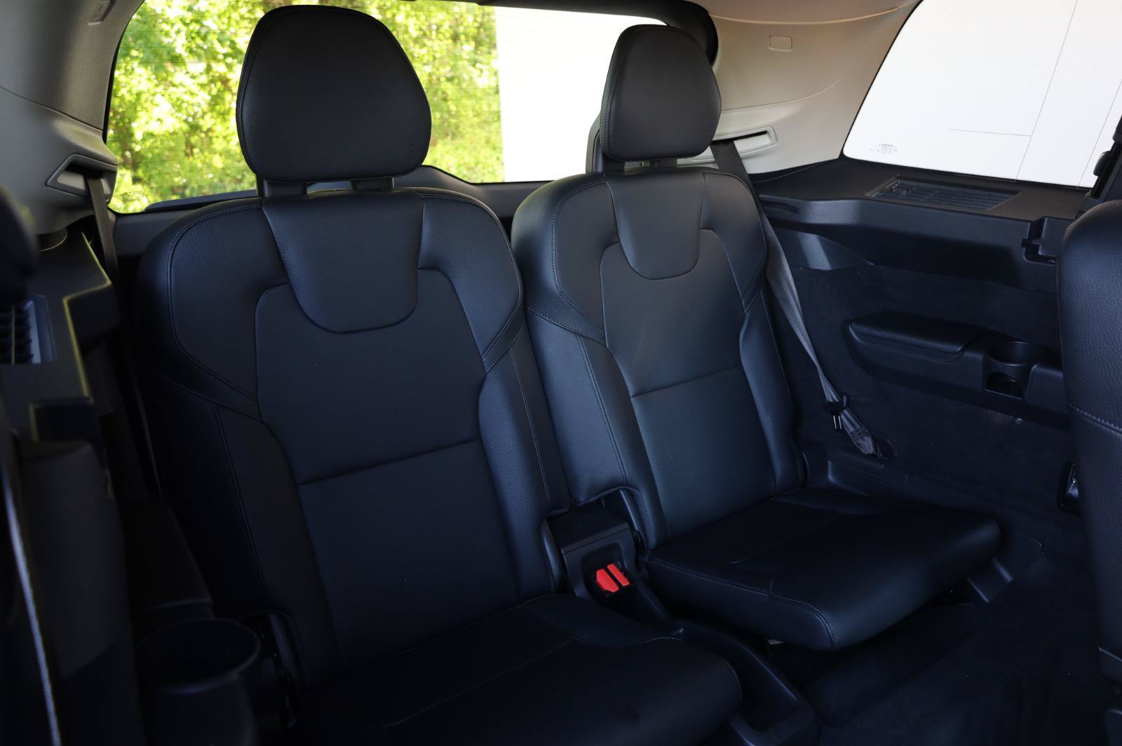 Used 2021 Volvo XC90 T6 Momentum w/ Protection Package Premier AWD/4WD image 31