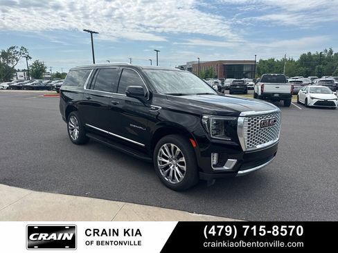 Used 2022 GMC Yukon XL Denali w/ Max Trailering Package AWD/4WD image 6