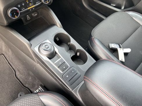 Used 2025 Ford Escape ST-Line image 23