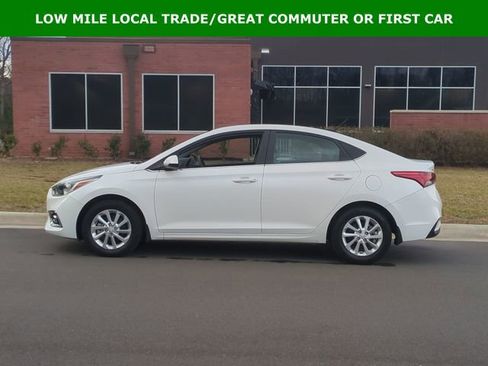 Used 2021 Hyundai Accent SEL image 10