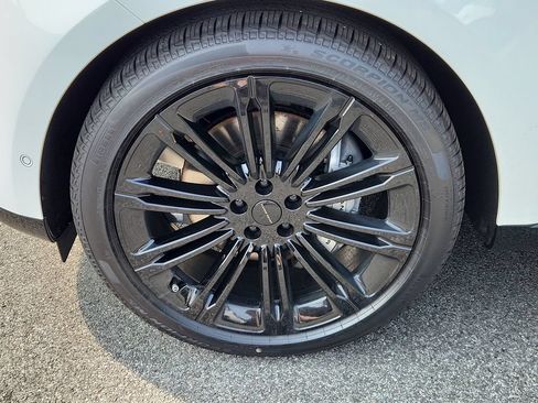 New 2026 Land Rover Range Rover SE AWD/4WD image 9