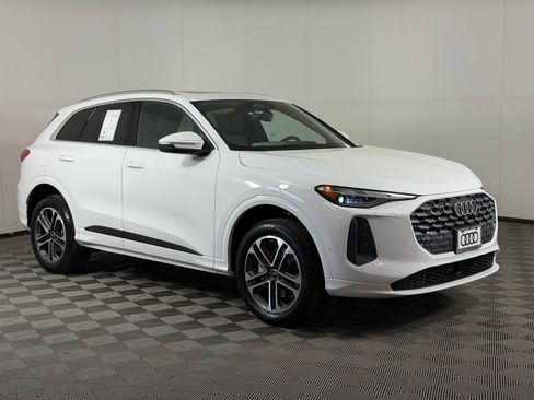 New 2026 Audi Q5 Premium AWD/4WD image 7