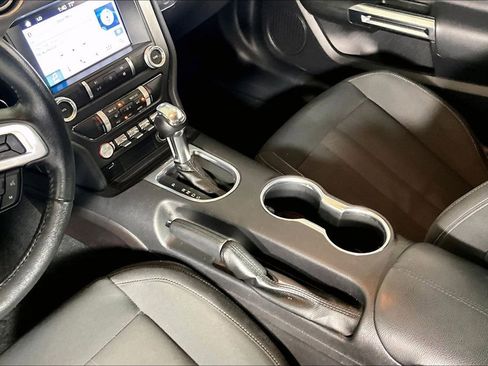 Used 2019 Ford Mustang Coupe w/ Equipment Group 101A RWD image 15