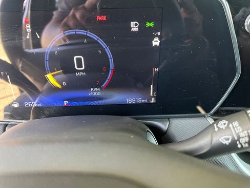 Used 2025 Chevrolet TrailBlazer LT image 38