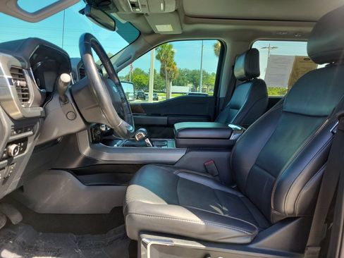 Used 2021 Ford F150 Lariat w/ Equipment Group 502A High AWD/4WD image 13