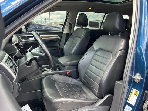 Used 2019 Volkswagen Atlas SEL Premium AWD/4WD image 17