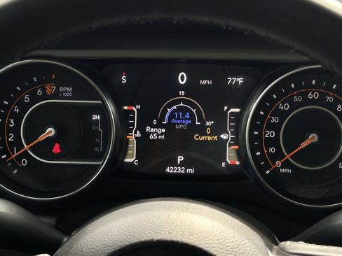 Certified 2021 Jeep Gladiator Willys image 19