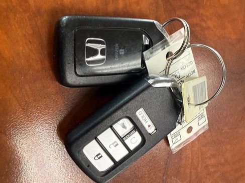 Used 2022 Honda Pilot Touring image 41