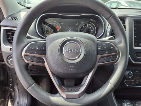 Used 2022 Jeep Cherokee Latitude Lux image 9