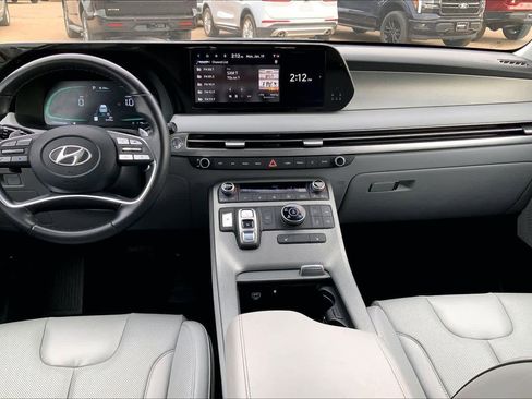Used 2025 Hyundai Palisade SEL image 16