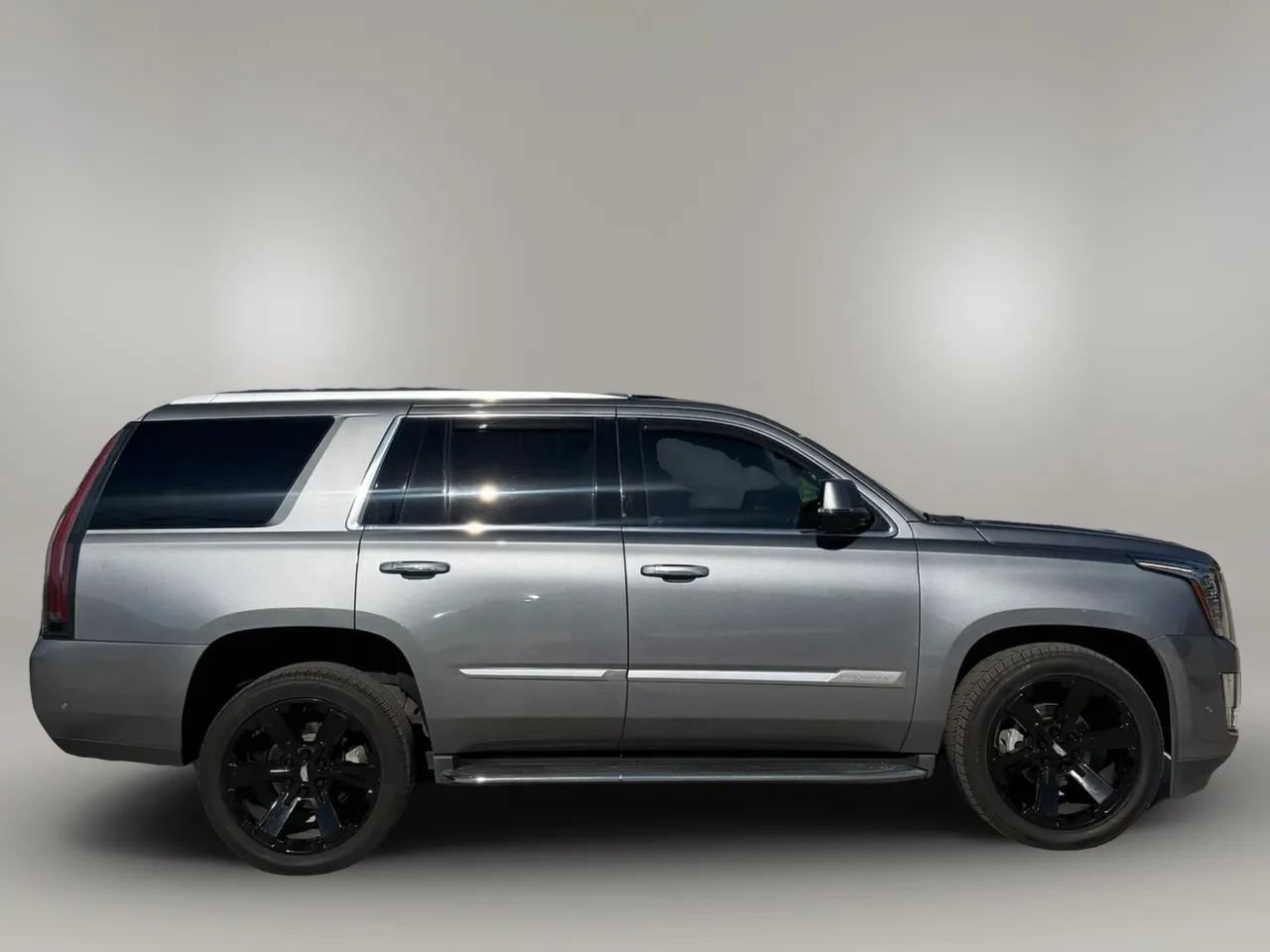 Used 2019 Cadillac Escalade Luxury AWD/4WD image 8
