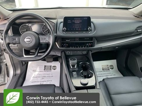 Used 2023 Nissan Rogue SV w/ SV Premium B Package image 12