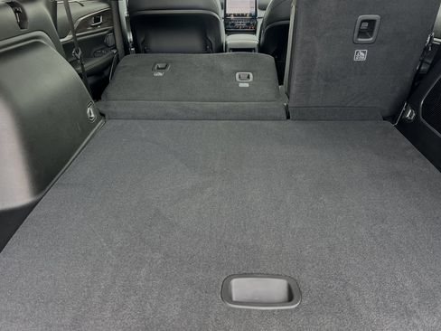 New 2024 Jeep Grand Cherokee Limited 4xe w/ Luxury Tech Group II image 13