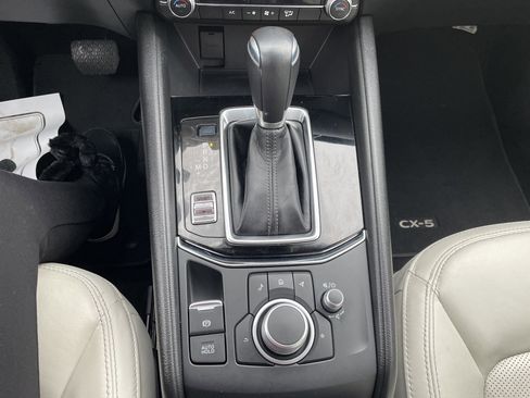 Used 2023 MAZDA CX-5 AWD 2.5 S w/ Preferred Package image 29