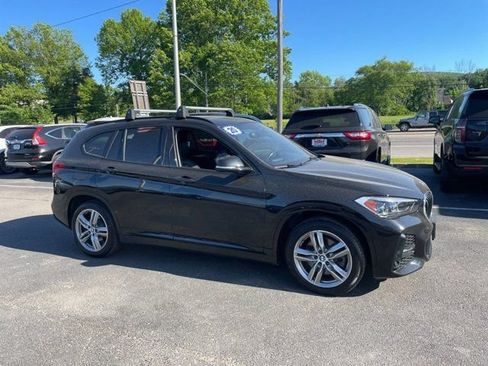 Used 2020 BMW X1 xDrive28i w/ Premium Package AWD/4WD image 2