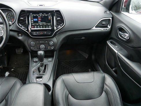 Used 2020 Jeep Cherokee High Altitude image 12