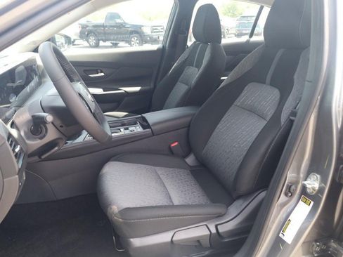 New 2026 Nissan Sentra SV w/ SV Convenience Package FWD image 20