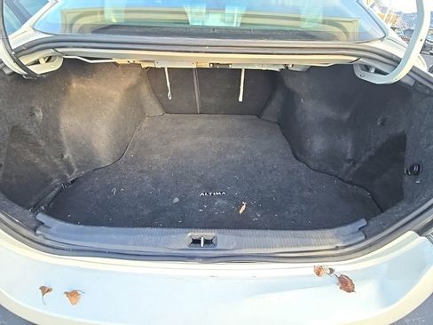 Used 2012 Nissan Altima 2.5 S w/ 20th Anniversary Pkg image 13